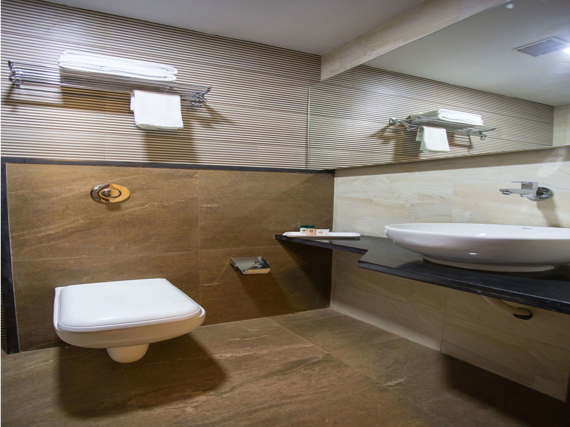 Oyo 7156 Hill View Residency Ξενοδοχείο Νάβι Μουμπάι Εξωτερικό φωτογραφία